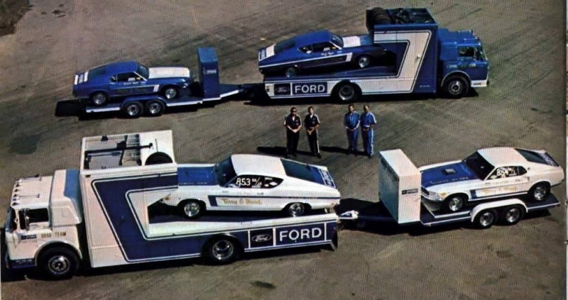 Ford_Renntransporter_5.jpg