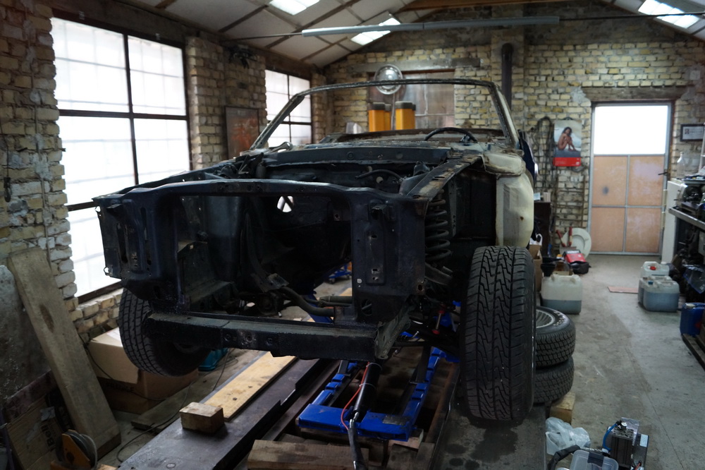 2015-03-28 10-09-57 Motorraum_Bildgröße ändern.JPG