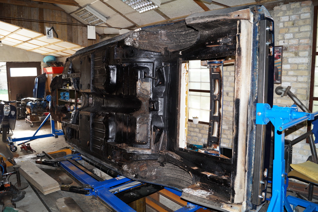 2015-04-21 15-41-46 Mustang Drehgestell fertig_Bildgröße ändern.JPG
