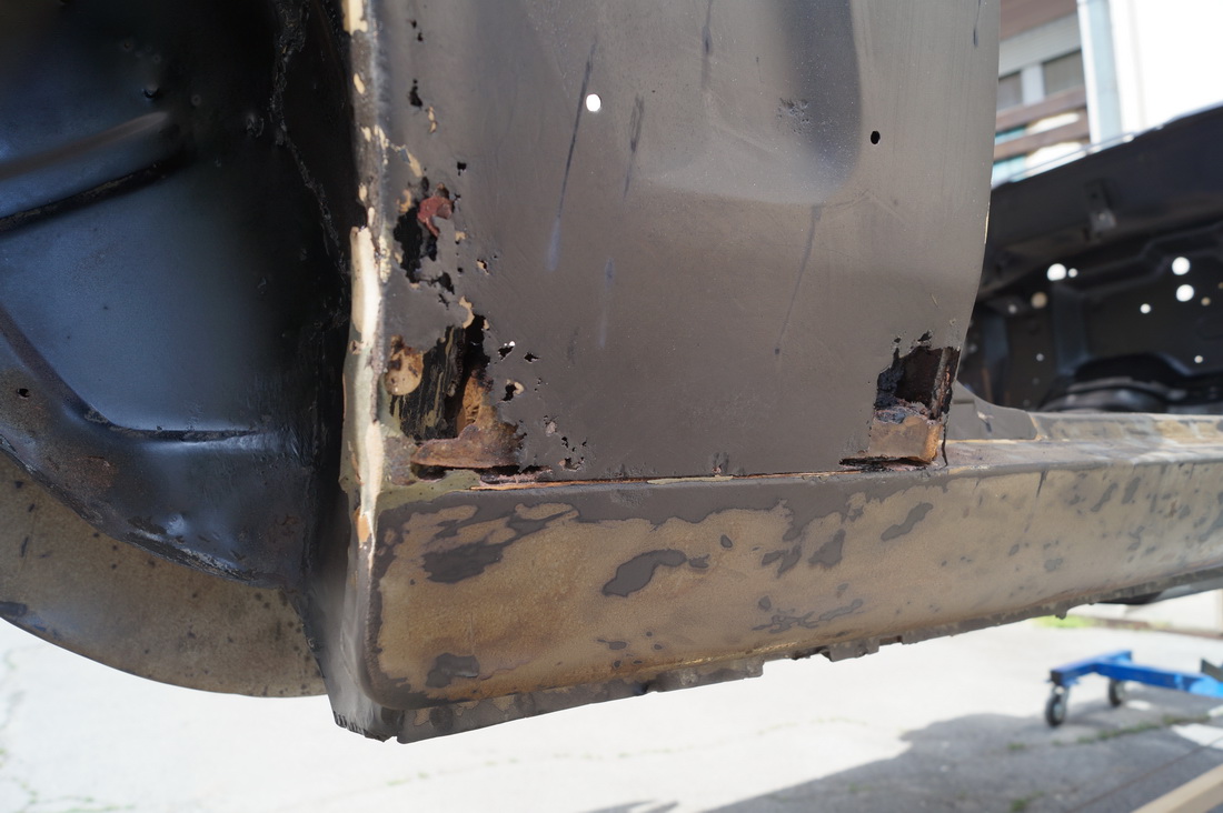 2015-04-30 13-28-09 Convertible Karosserie nach Soda blasting_Bildgröße ändern.JPG