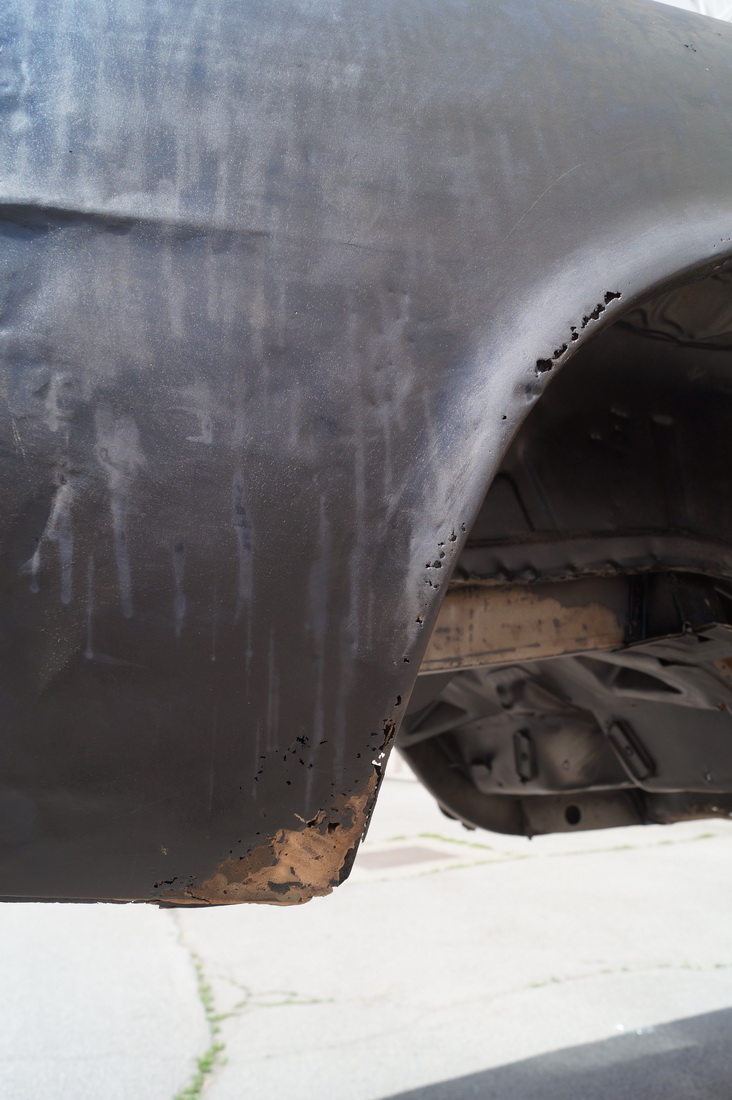 2015-04-30 13-28-20 Convertible Karosserie nach Soda blasting_Bildgröße ändern.JPG