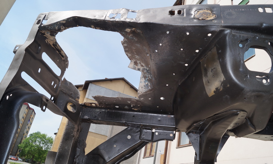 2015-04-30 13-40-28 Convertible Karosserie nach Soda blasting_Bildgröße ändern.JPG