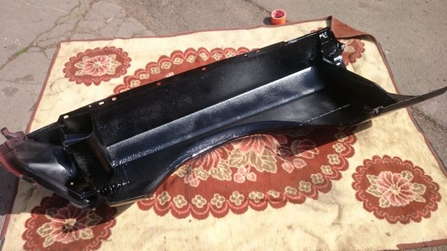 würth unterbodenschutz mit der unterbodenschutzpistole aufegschossen. einmal das zeug... da gammelt nichts mehr ;)