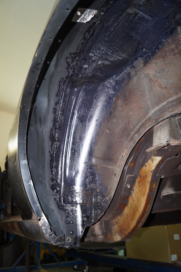 12 2015-09-01 10-54-42 Mustang Karosseriearbeiten_Bildgröße ändern.JPG