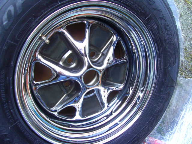 Styled Steel Wheels 001.JPG