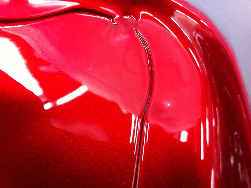 Candy Apple Red! Aber bitte nicht am Monitor Lecken! Bringt nix, hab ich schon getestet! ;o)
