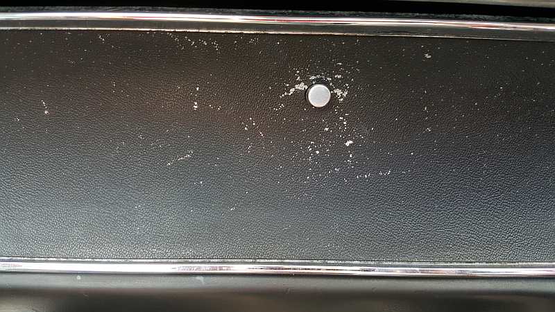 Handschuhfach II.jpg