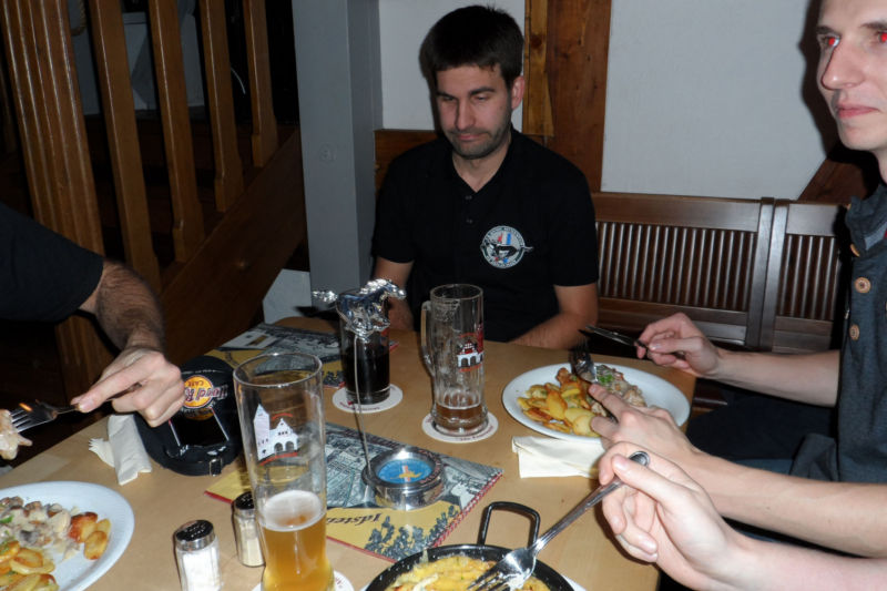 Stammtisch Nov2.jpg