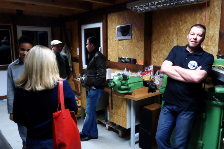 Suchbild: Wo ist das Stammtischpferdchen?