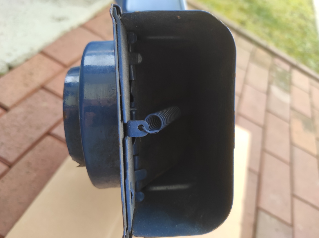1638191026019_Easy-Resize.com.jpg