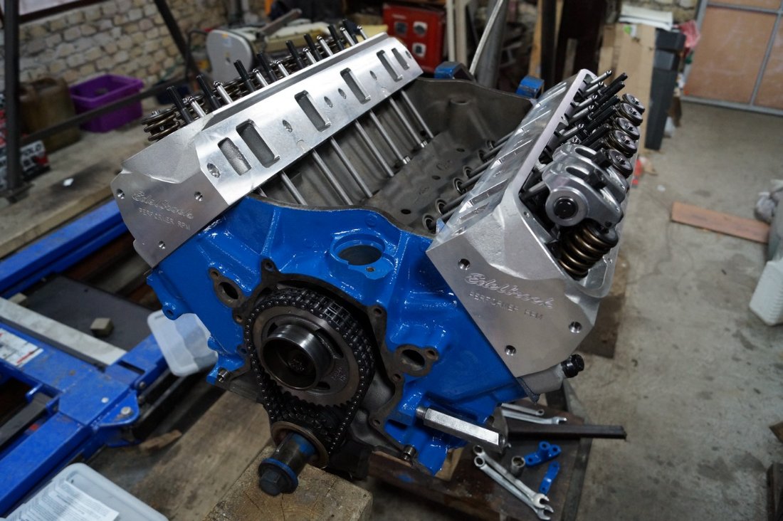 2016-03-26 16-25 Rocker arms 2.JPG