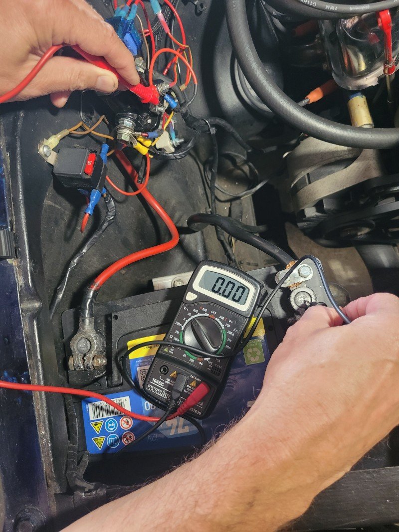 S+I Masse angeklemmt.jpg