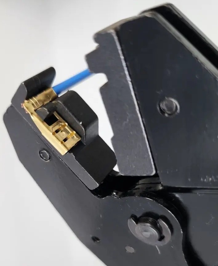 Winkelstecker.jpg