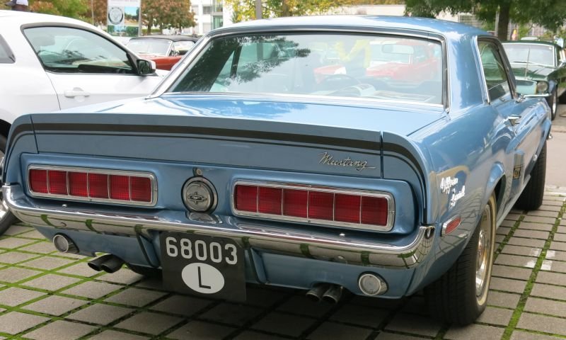 Lux_GTCS68003b.jpg