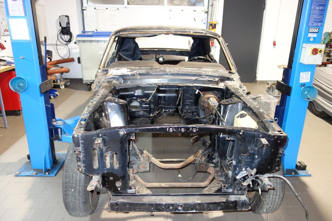 Motor ausgebaut.jpg