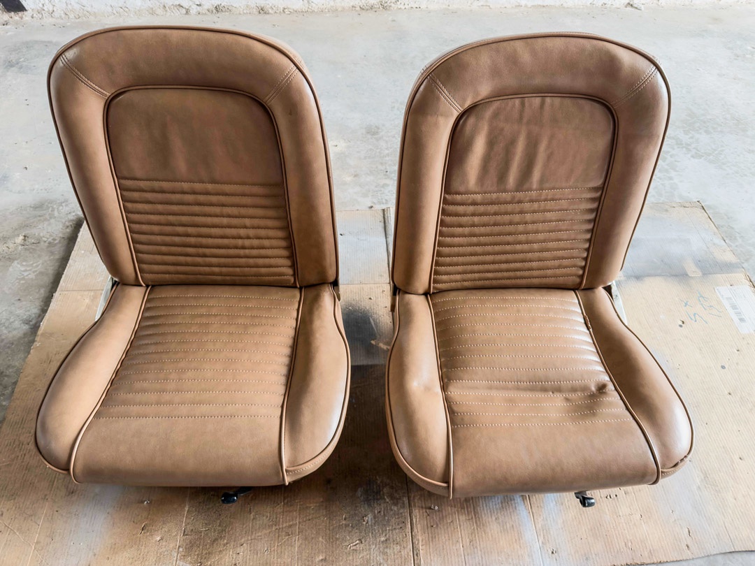 Mustang Seats-10.jpg