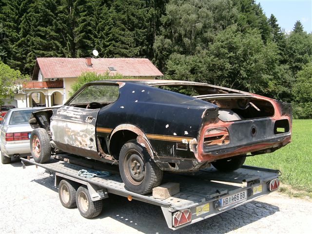 mach1 karosse1.jpg