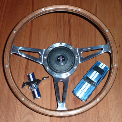 Mustang-Handy.jpg
